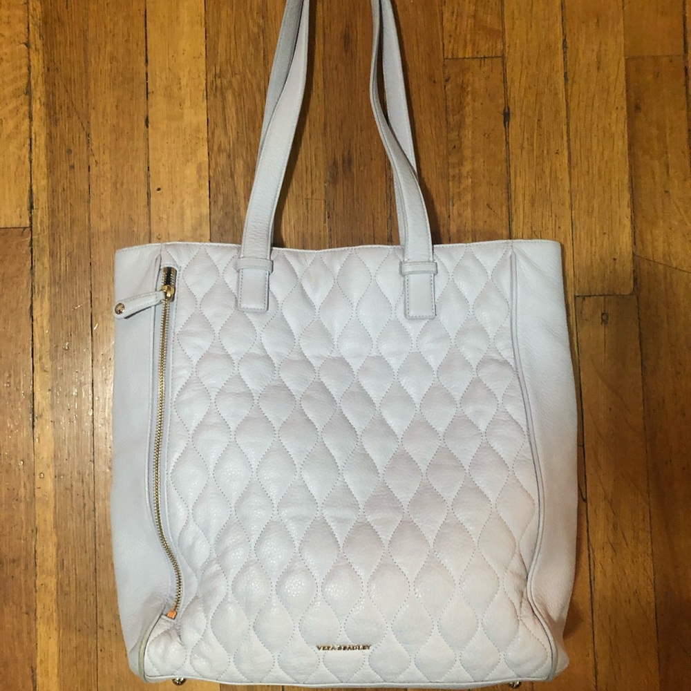 LIKE NEW!! REAL LEATHER VERA BRADLEY TOTE!!